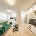 Apartment Exclusive Duplex Penthouse In The Heart Of *
