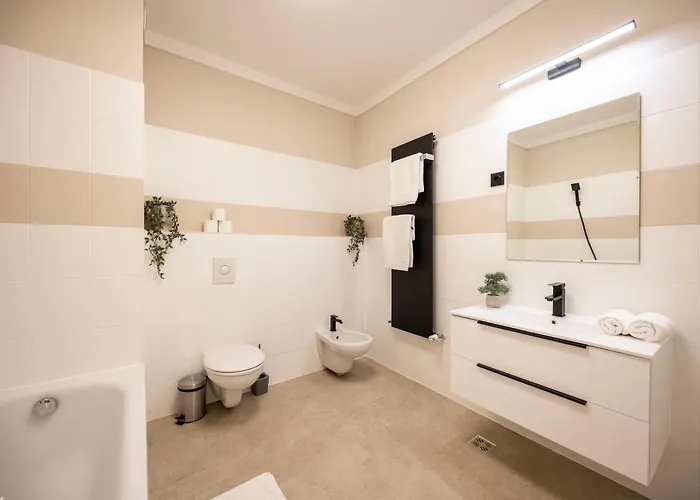 Exclusive Duplex Penthouse In The Heart Of *